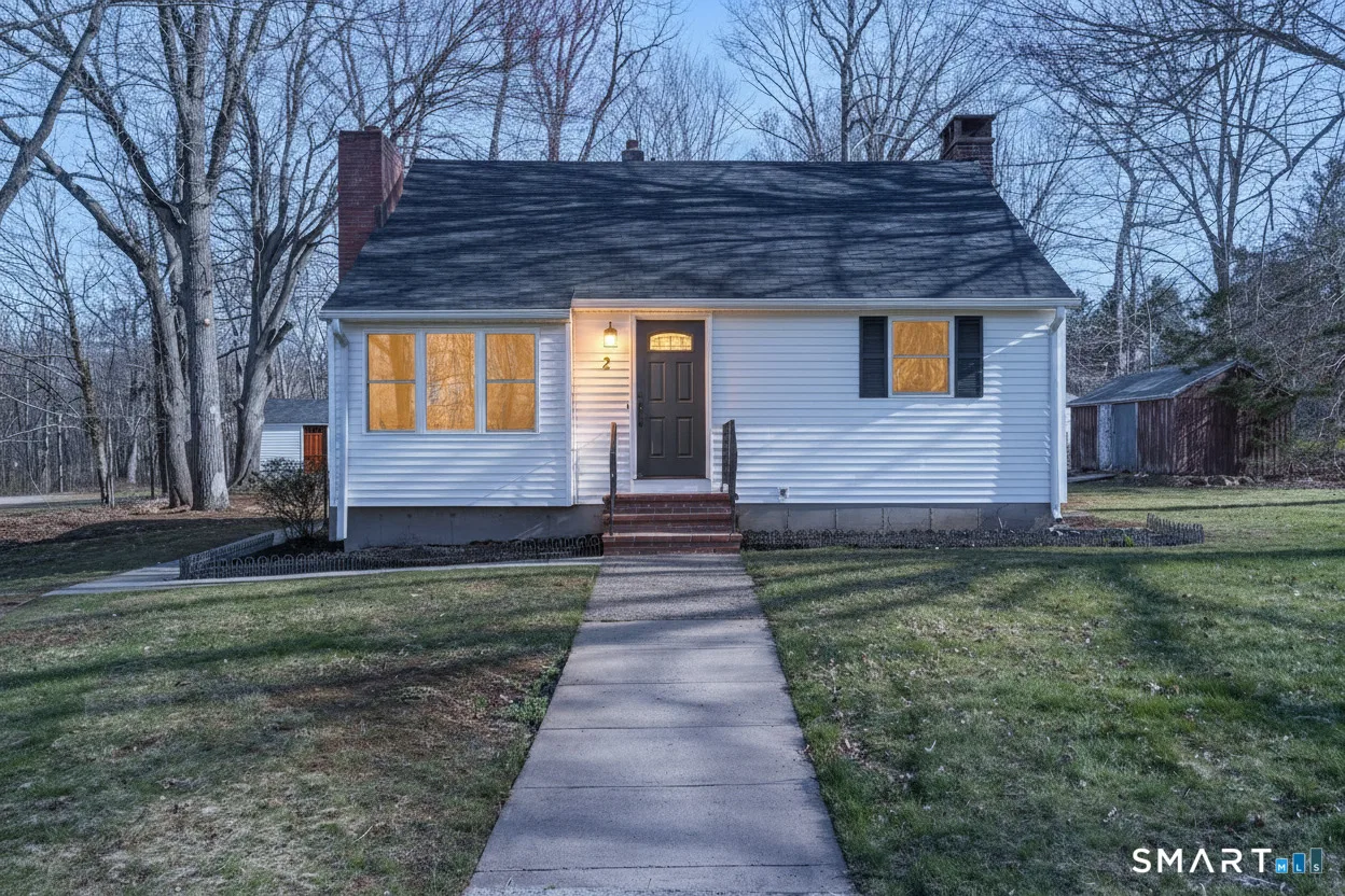 2 Burr Hill Terrace, North Branford, CT