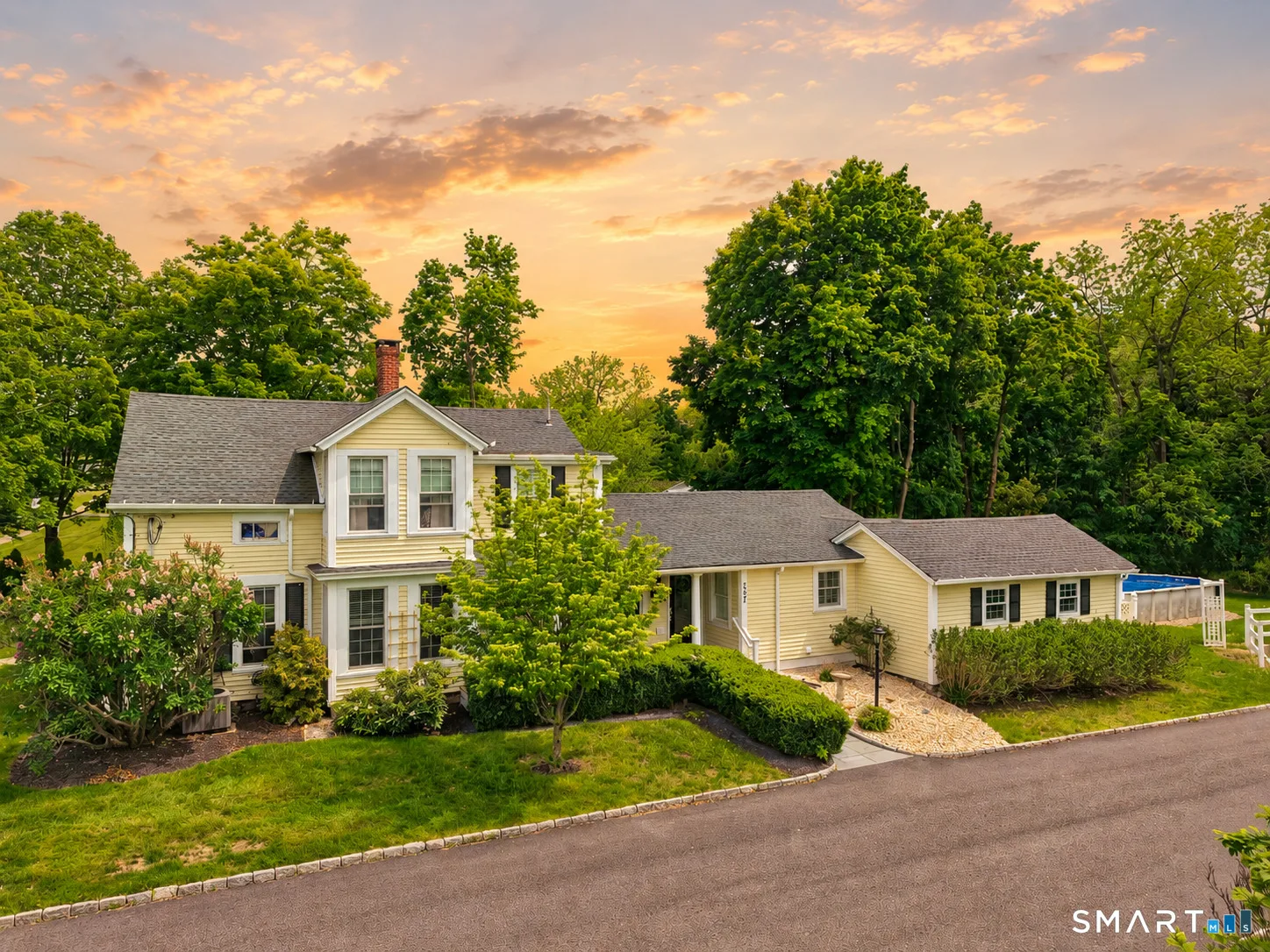327 West Main Street, Cheshire, CT