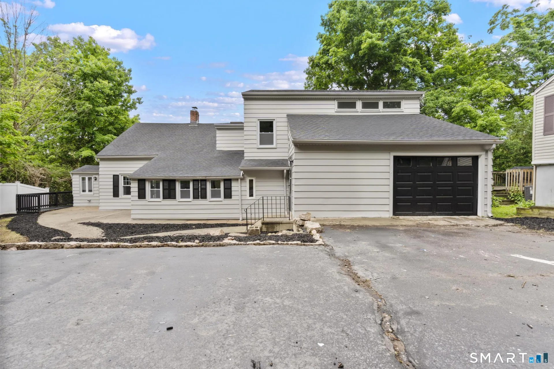 23 Dominican Road, Branford, CT