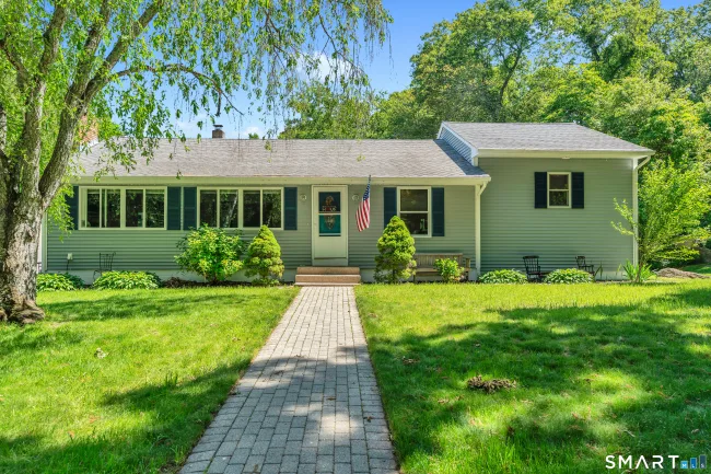13 Foxcroft Road
