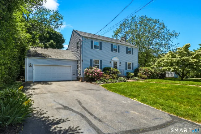 83 Mulberry Hill