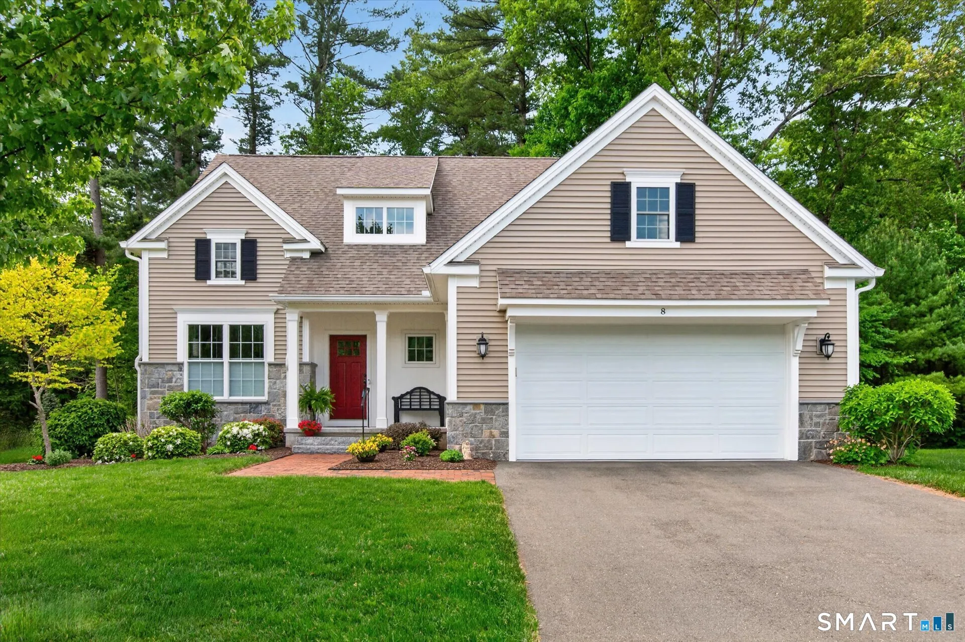 8 Carson Way, Simsbury, CT