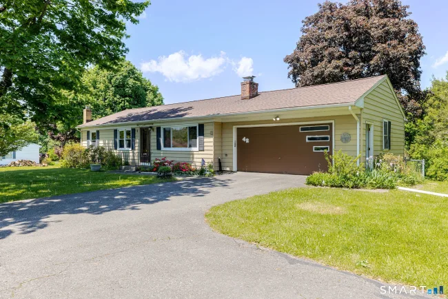 42 Silvermine Road