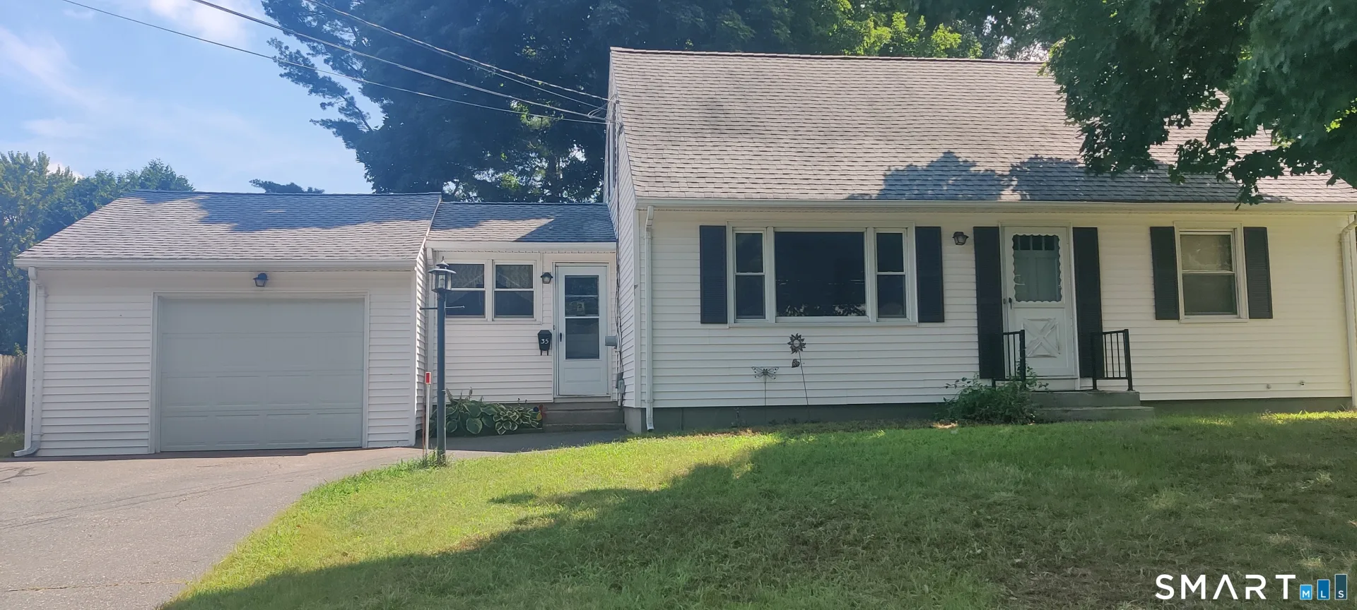 35 Brook Road, Enfield, CT