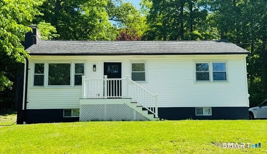 8 Rustic Road, Ridgefield, CT