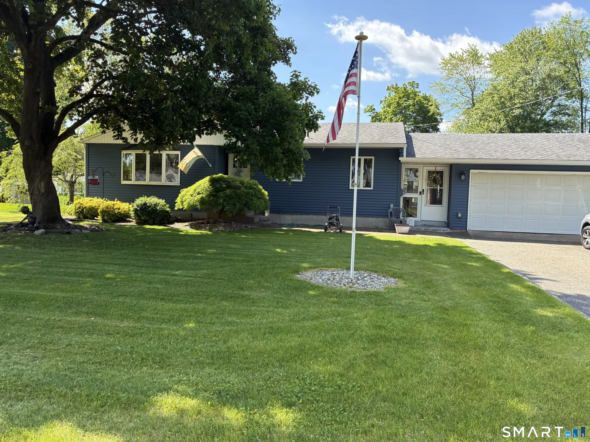 433 Reed Avenue, Windsor Locks, CT