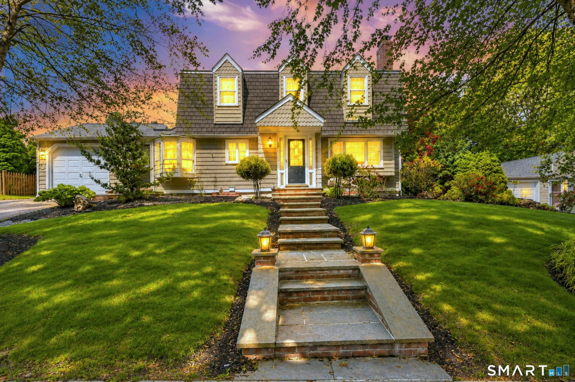 18 Woodhead Drive, Milford, CT