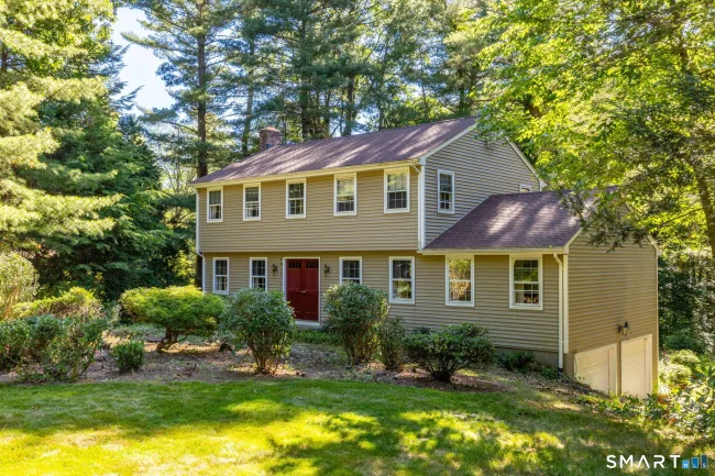 10 Horseshoe Drive