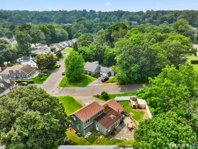 37 Old Barn Road