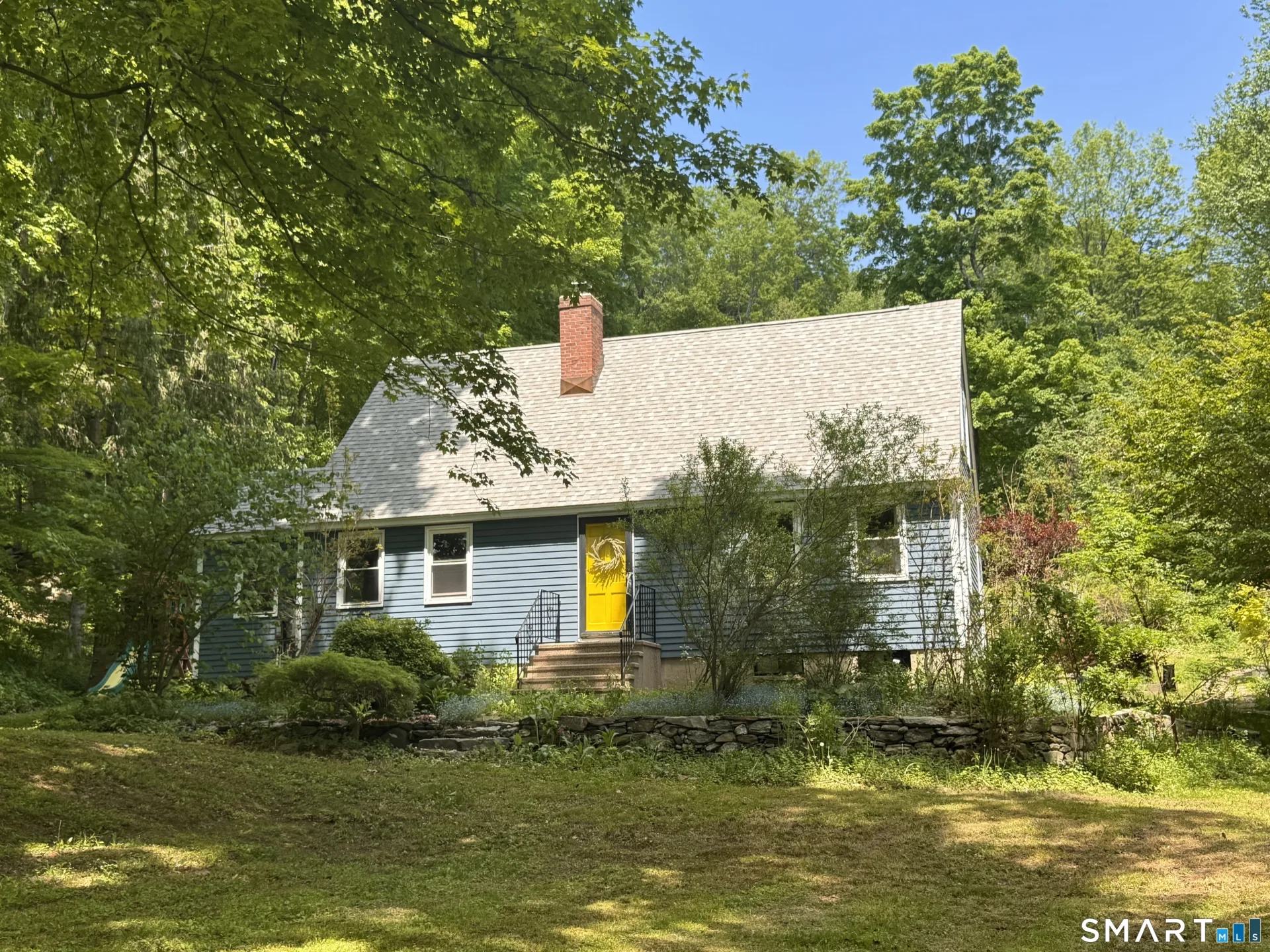 16 Cross Brook Road, Woodbury, CT