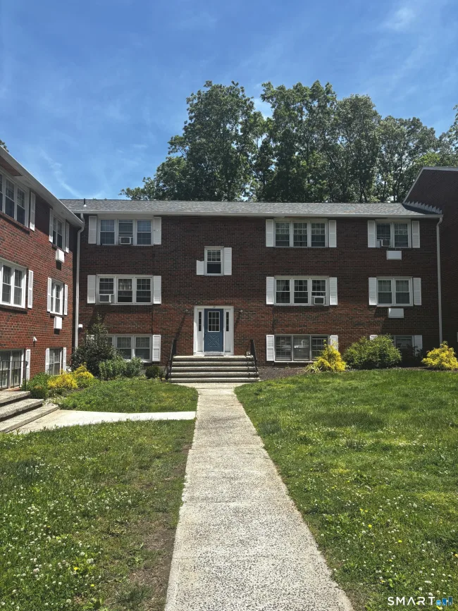 39 Briarwood Lane #A