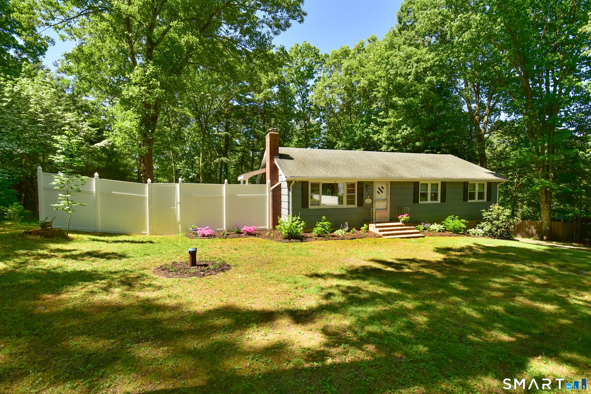 607 Old Post Road, Tolland, CT