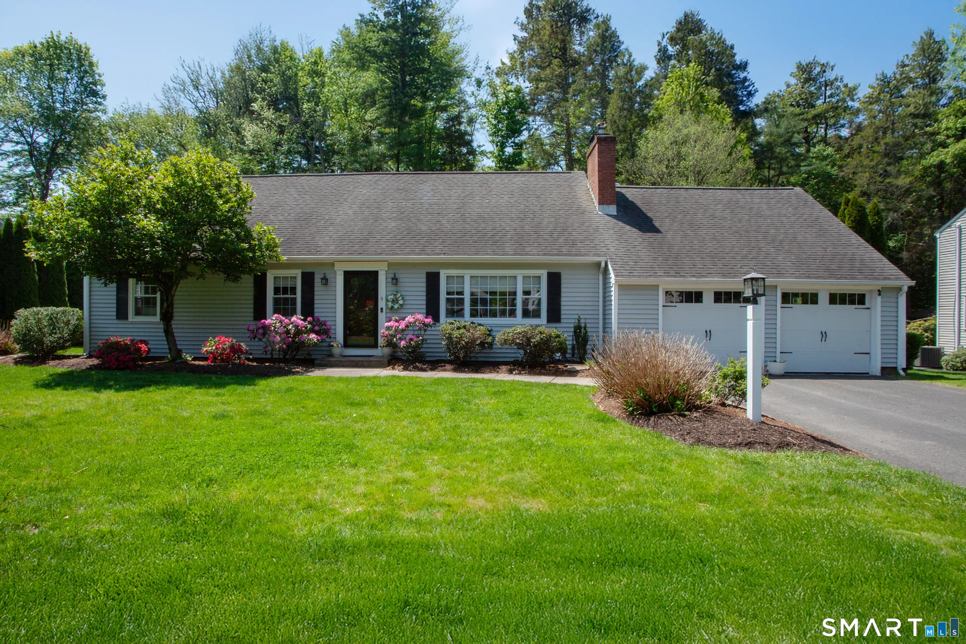 9 Branch Brook Drive, Simsbury, CT