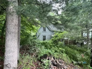 180 Lake Drive, Bethlehem, CT