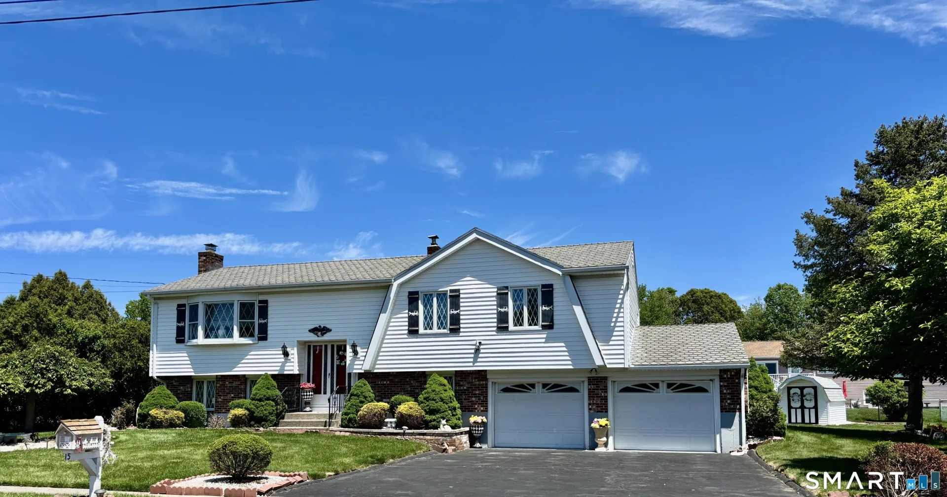15 Bridle Path Lane, West Haven, CT