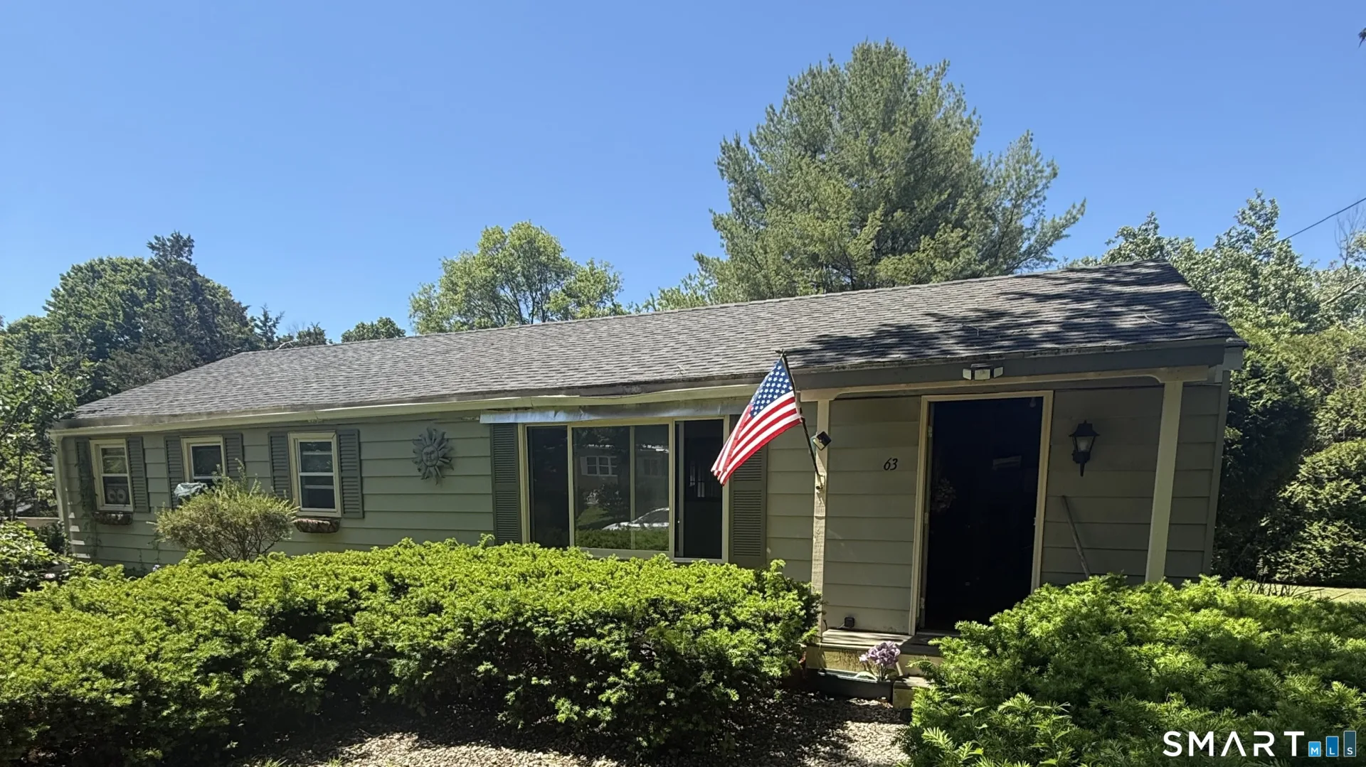 63 Evergreen Park, Clinton, CT