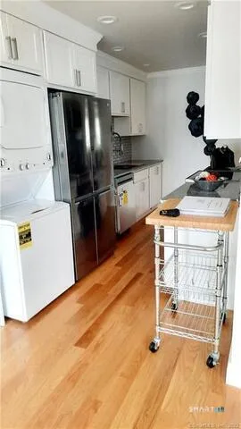 175 Kennedy Drive #175, Bridgeport, CT