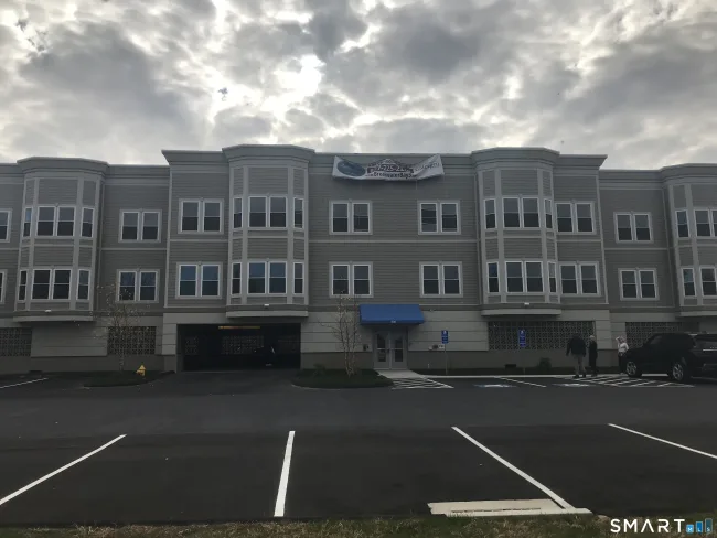 300 Harbour Close #P, New Haven, CT