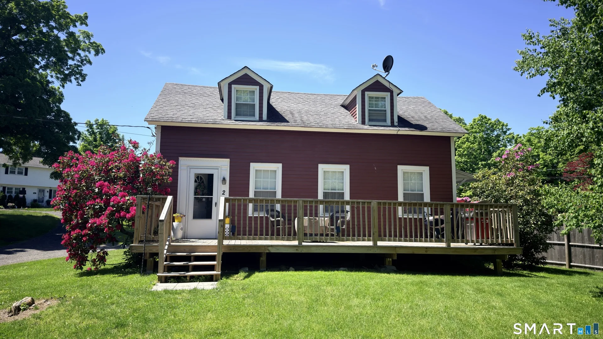 2 Maple Avenue, Plymouth, CT