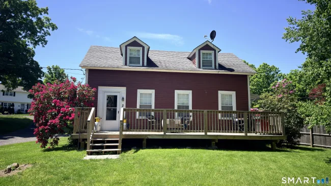 2 Maple Avenue