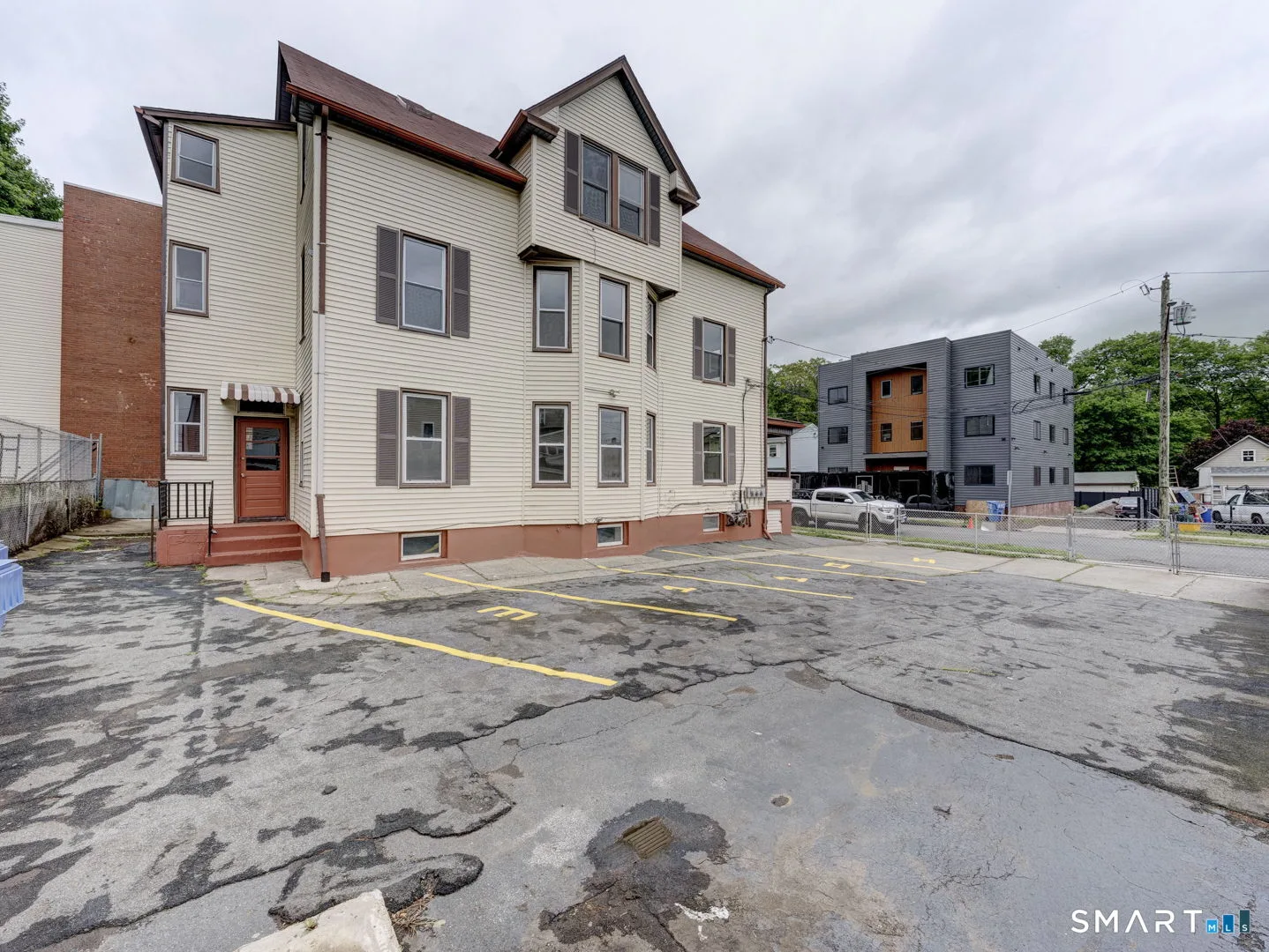 16 Hurlburt Street, New Britain, CT