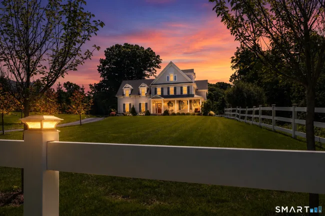 263 Peaceable Street, Ridgefield, CT