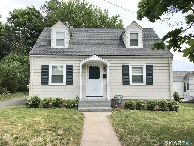 28 Thayer Road
