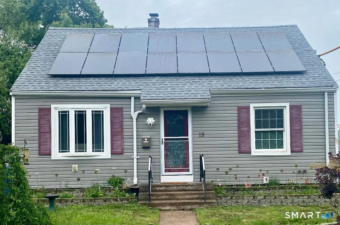15 Fenway Drive, Hamden, CT