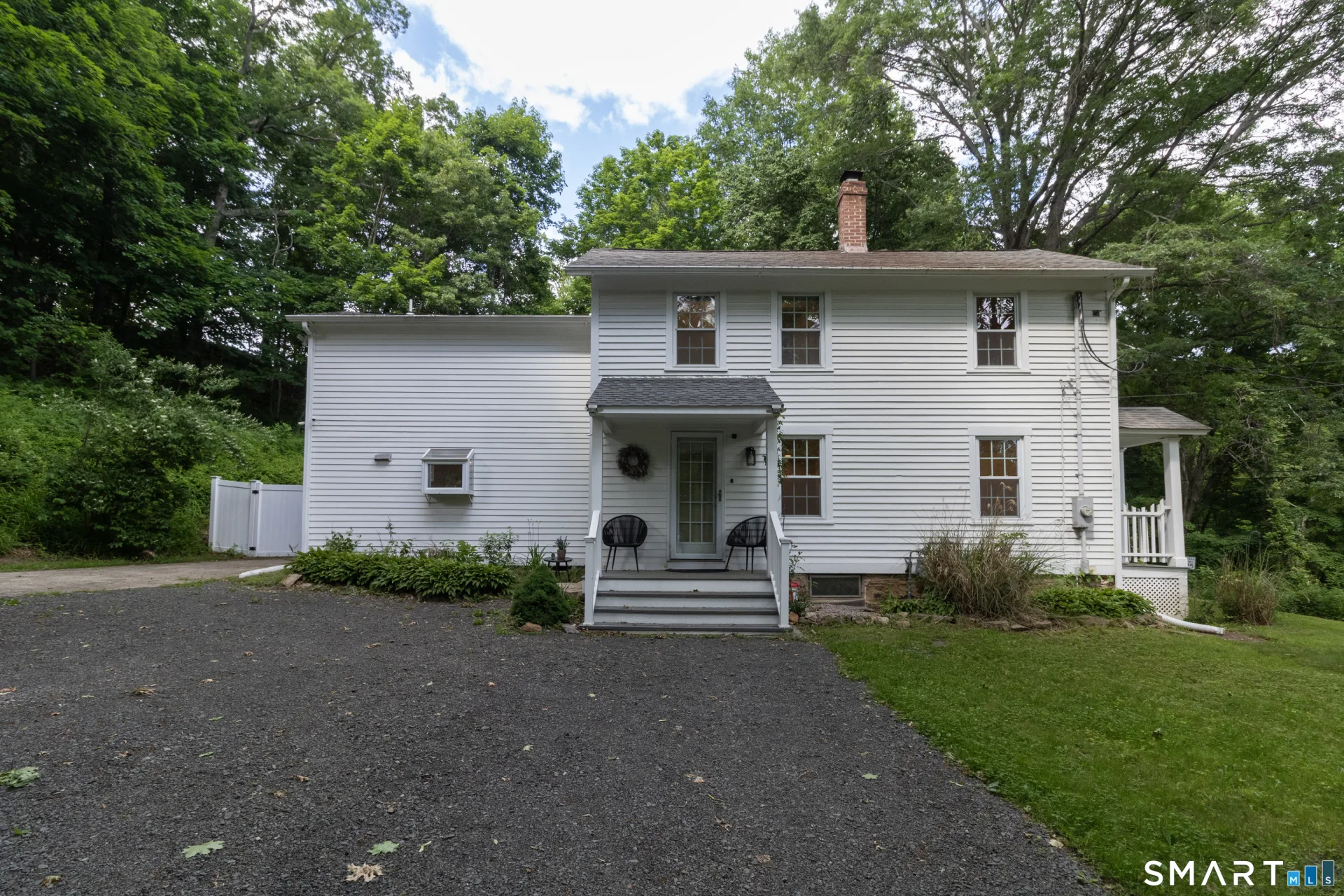 150 Chestnut Street, Branford, CT