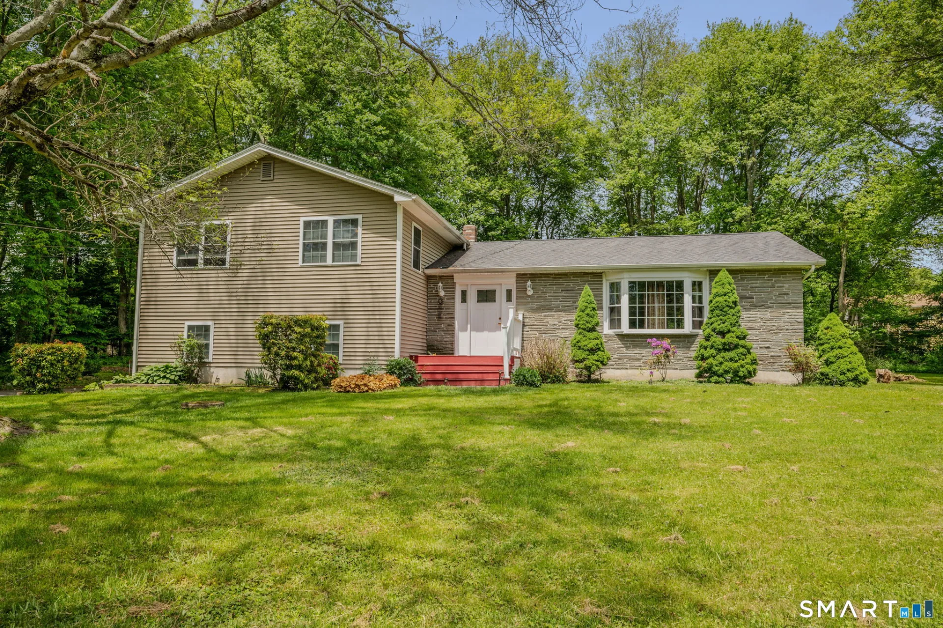 28 Adams Drive, Norwich, CT