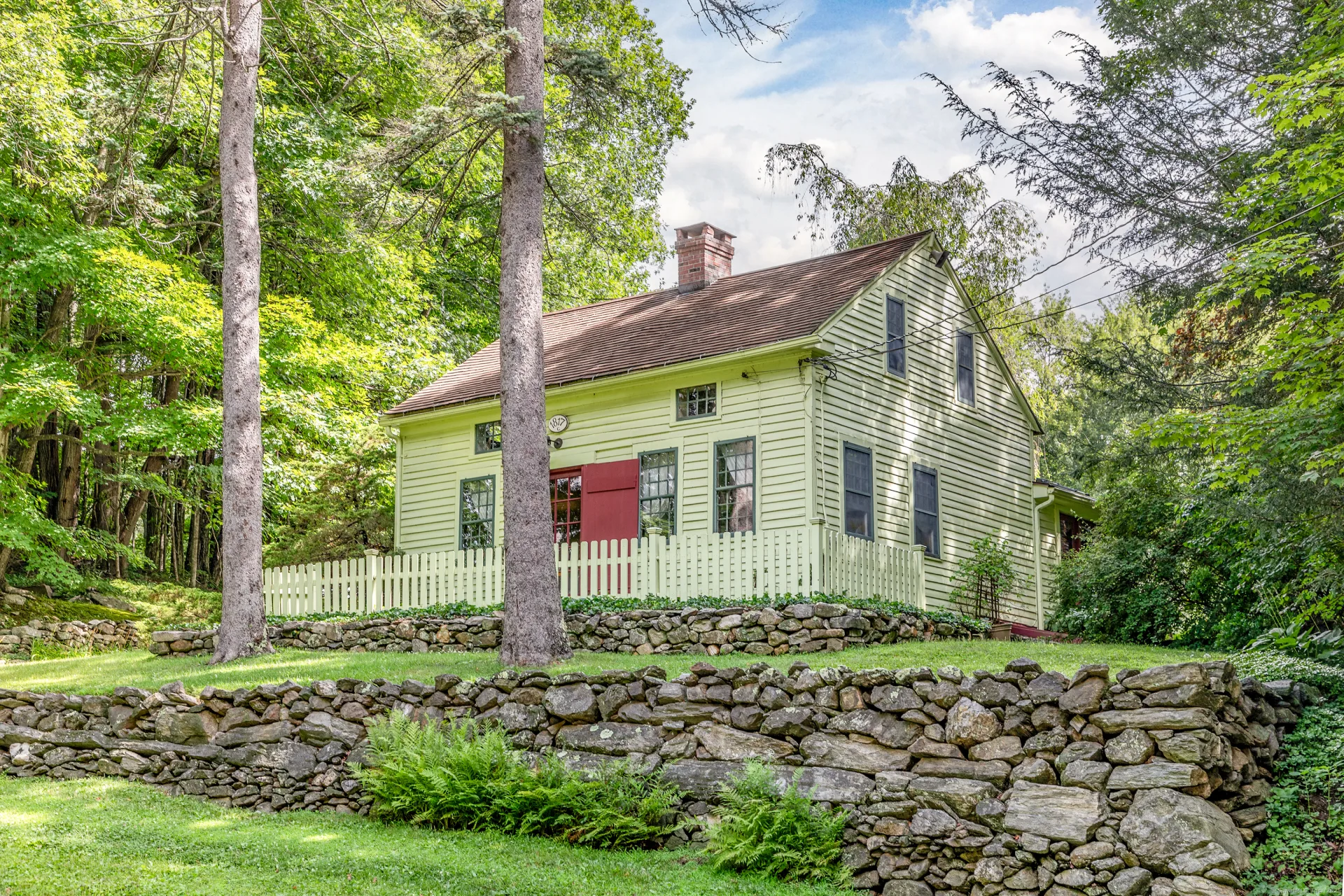 50 Southbury Road, Roxbury, CT