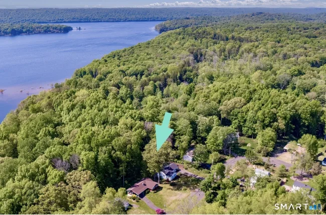 34 Evergreen Drive