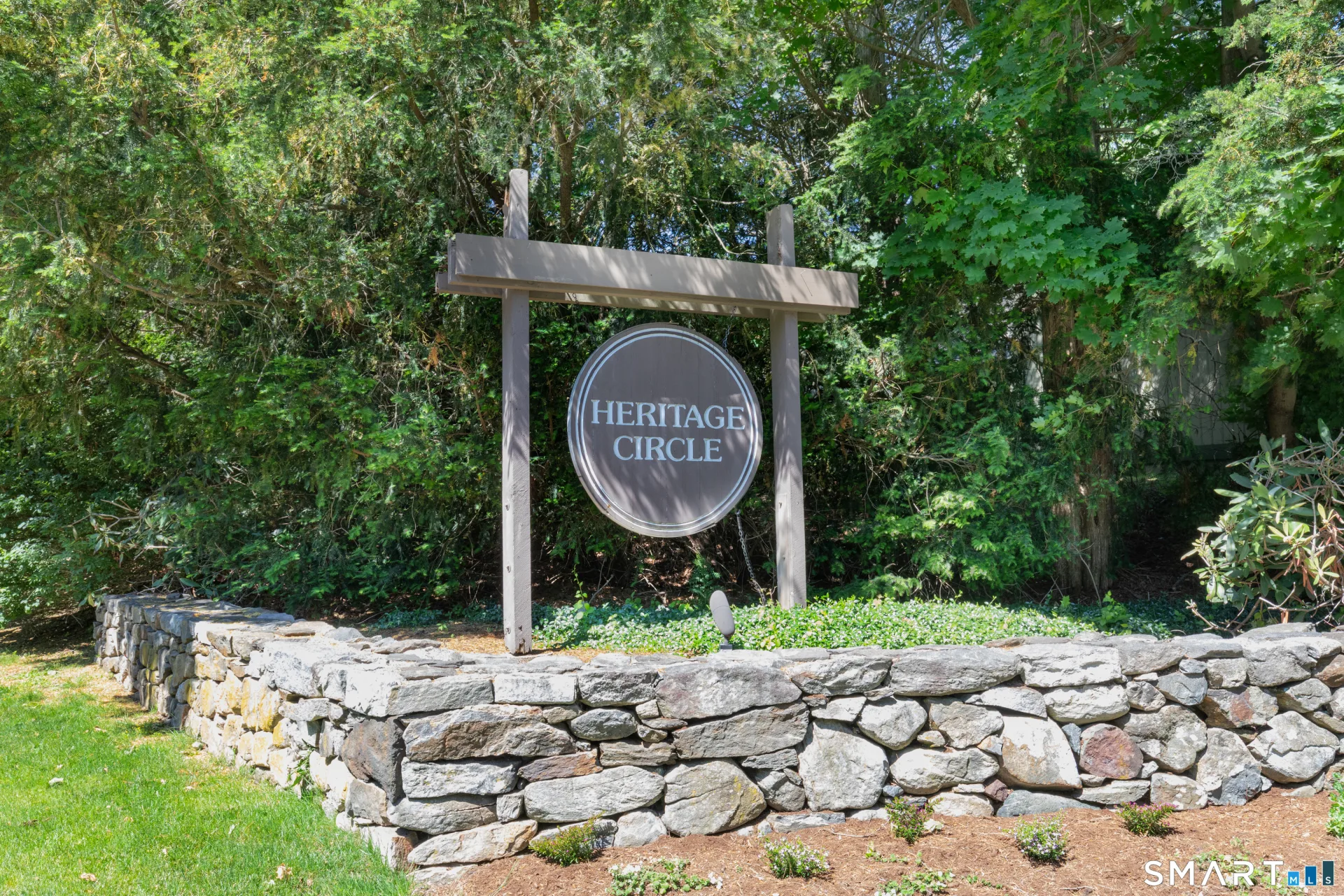 10 Heritage Circle #A, Southbury, CT