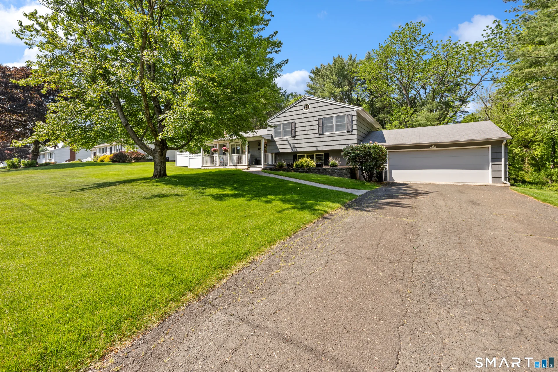 59 Surrey Drive, North Haven, CT