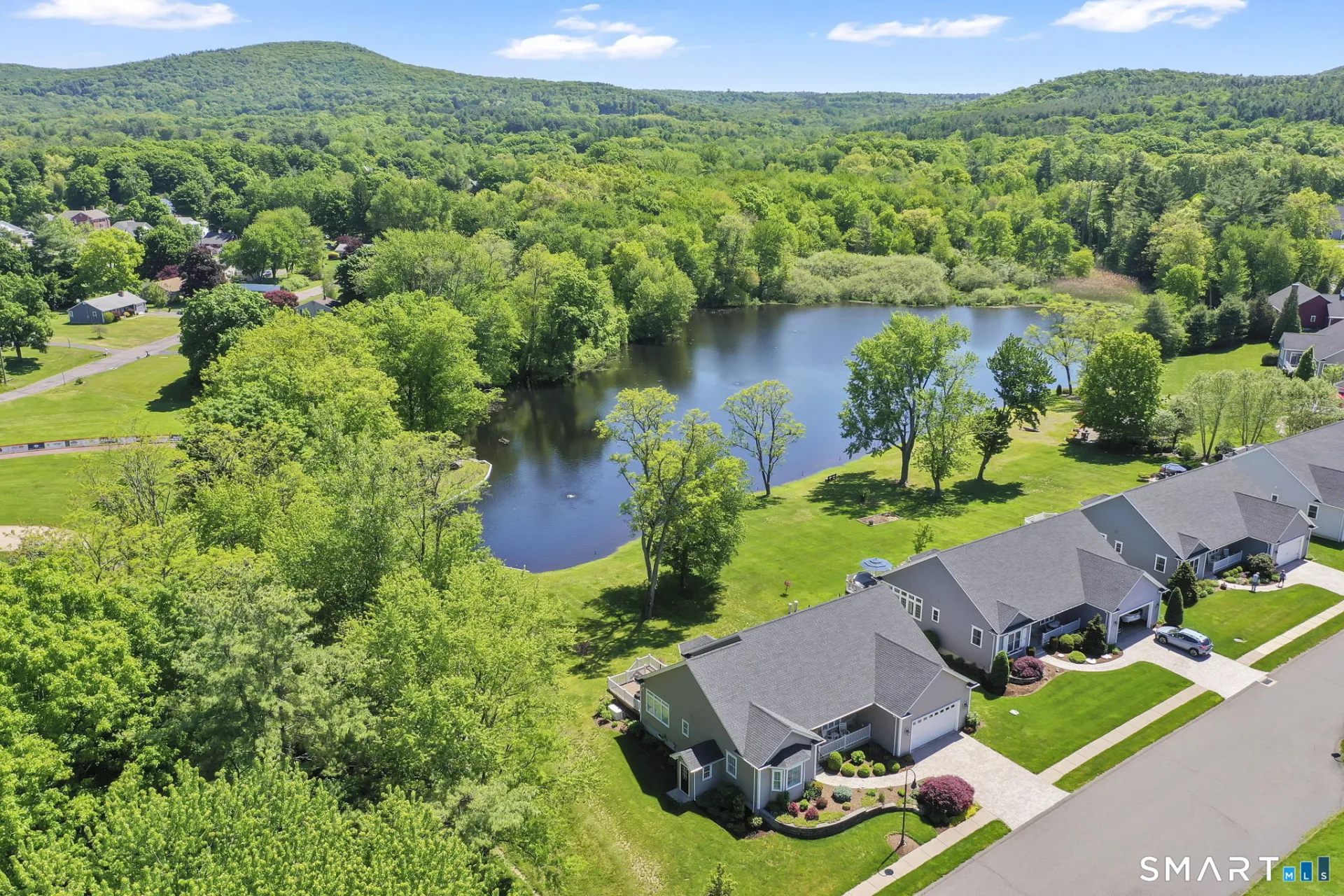 1 Lake Drive #1, Somers, CT