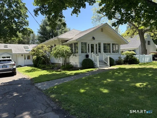 277 Church Street, Guilford, CT