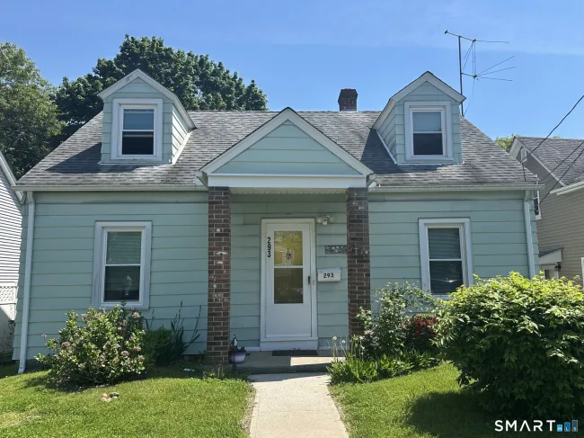 293 Pleasantview Avenue
