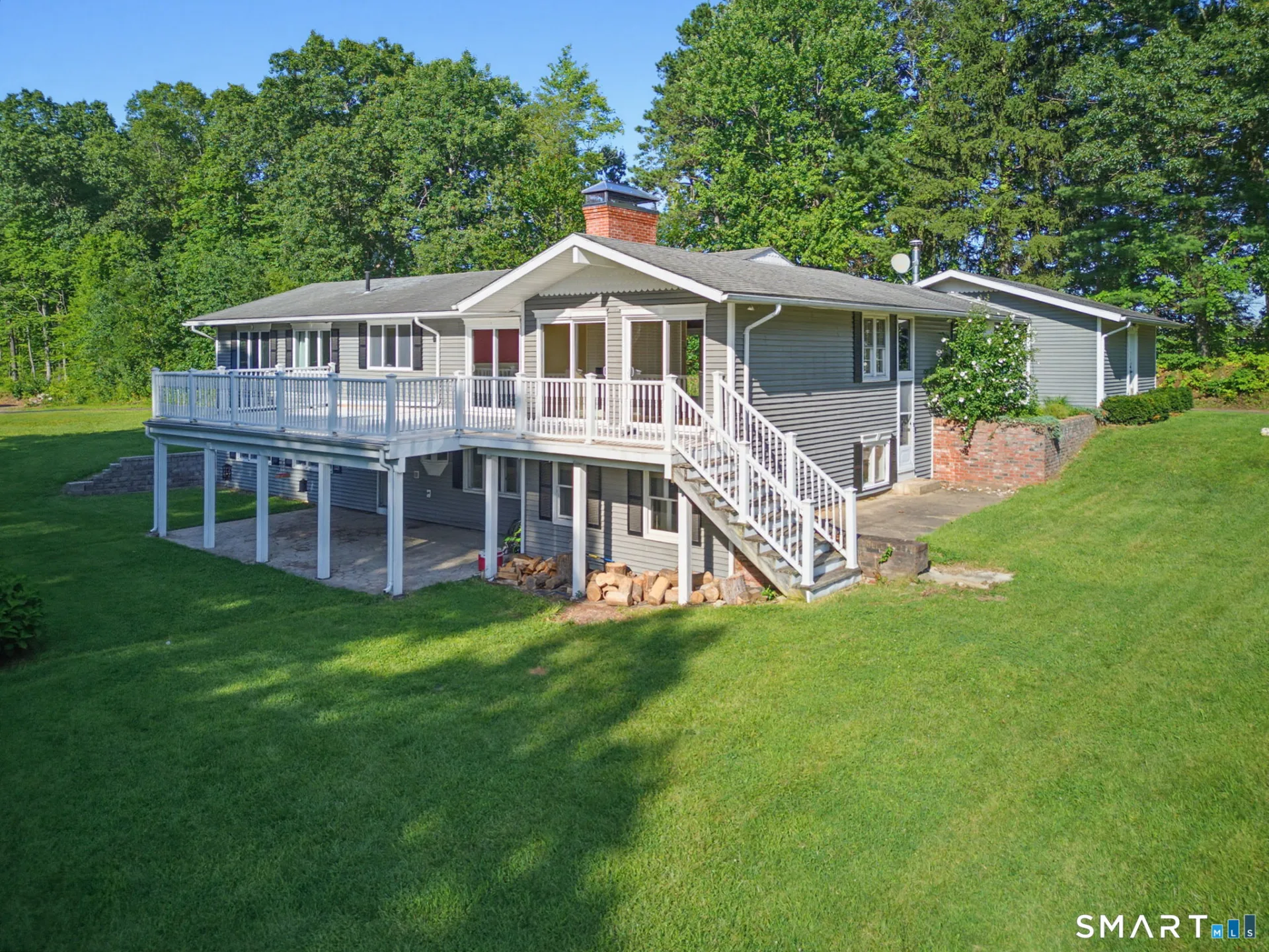 25 Plantation Road, East Windsor, CT