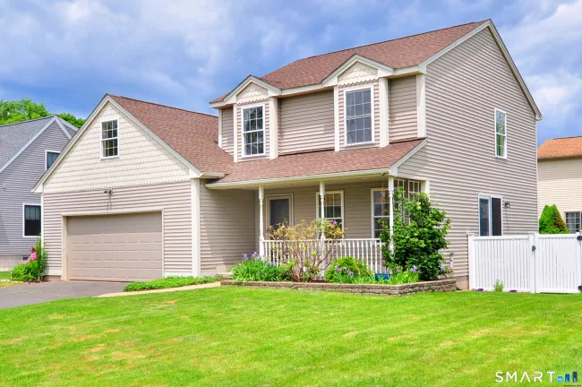9 Crystal Drive