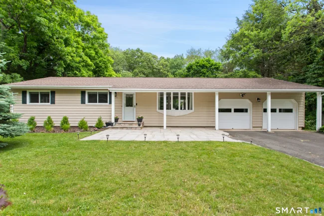 38 Stonecrop Road