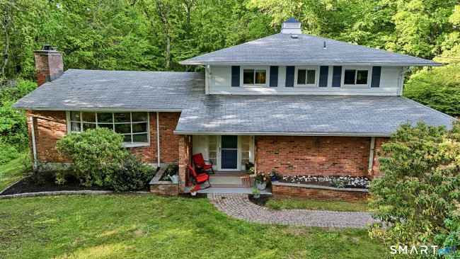 24 Jericho Drive
