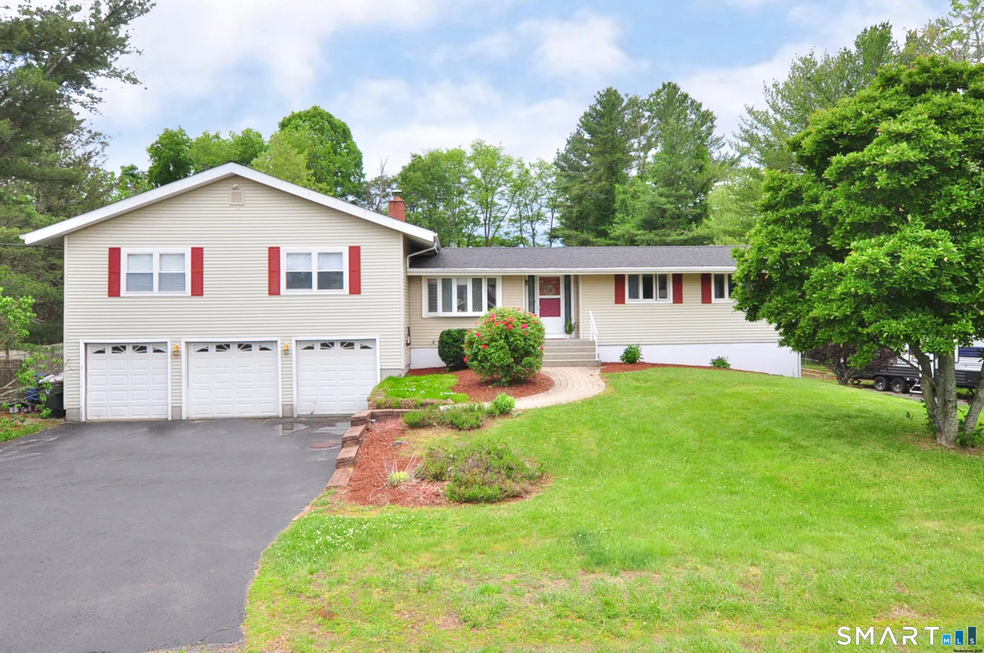 471 Old Post Road, Tolland, CT