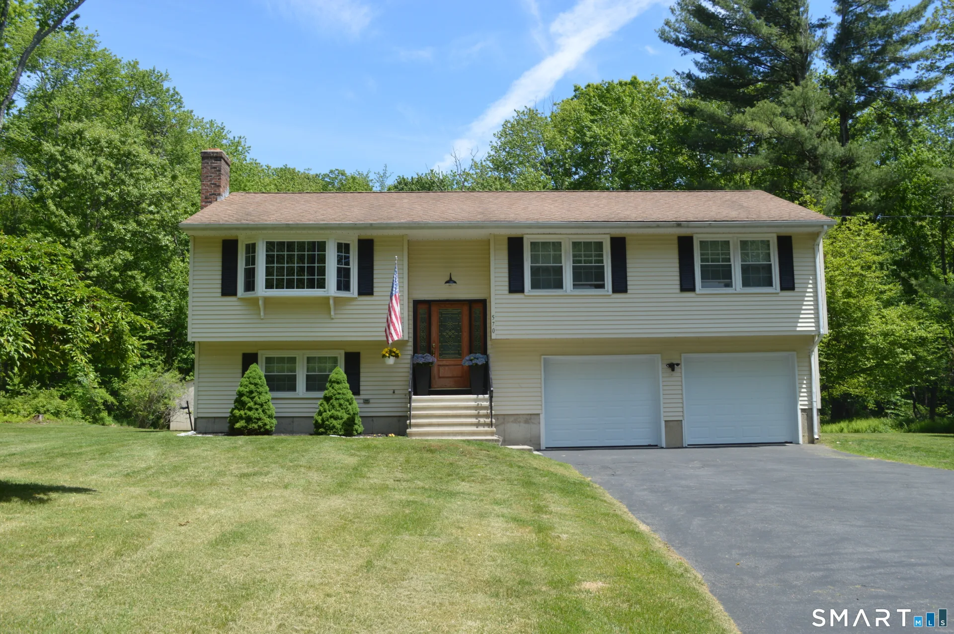 570 Buff Cap Road, Tolland, CT