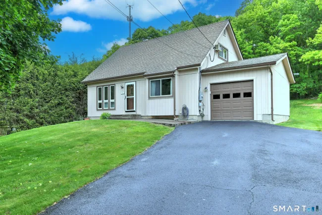 4 Windsor Place