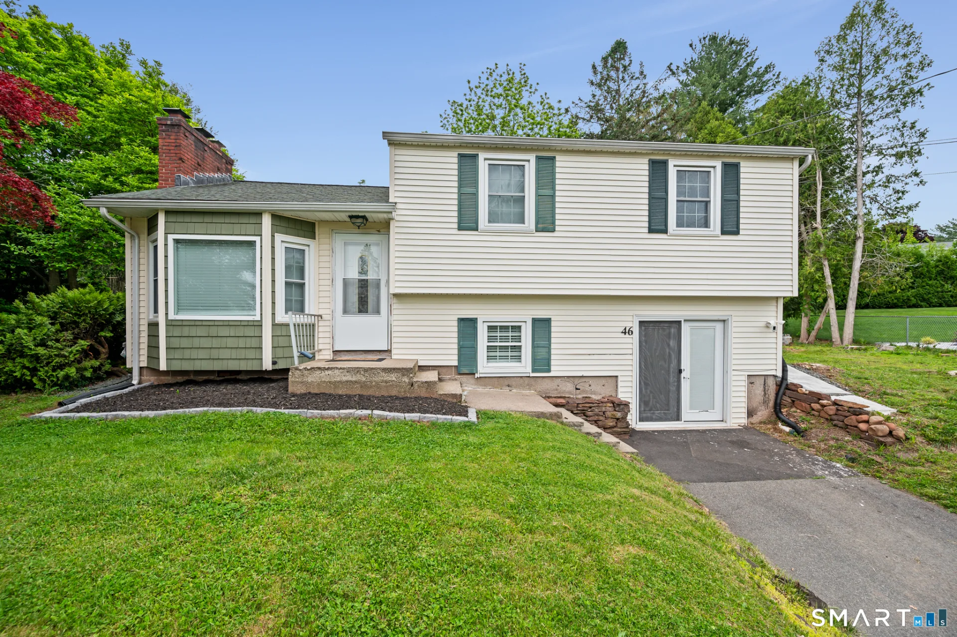 46 Garden Gate Road, Southington, CT