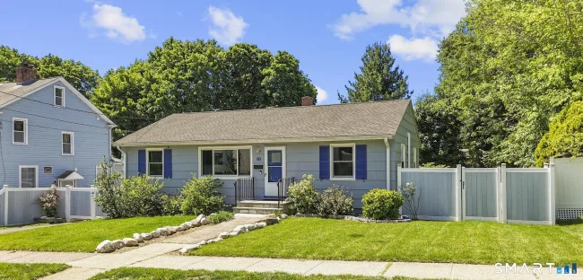 60 Hillcrest Avenue