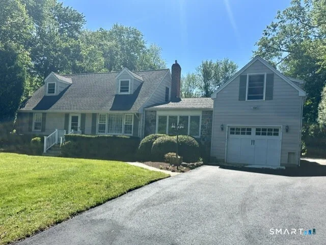 14 Peters Road, Trumbull, CT