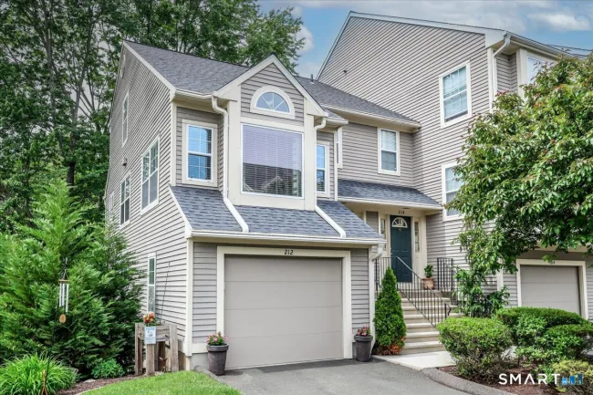 212 Algonquin Trail #212