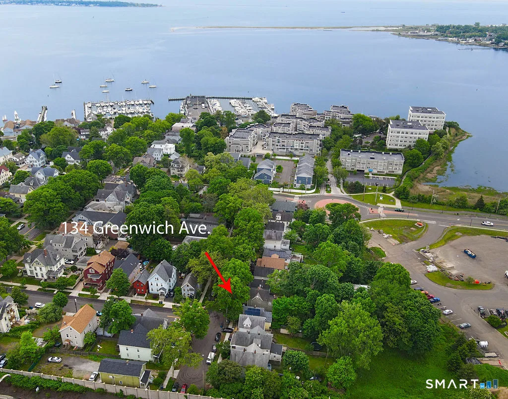 134 Greenwich Avenue, New Haven, CT