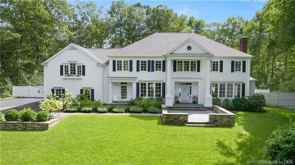 97 Graenest Ridge Road, Wilton, CT